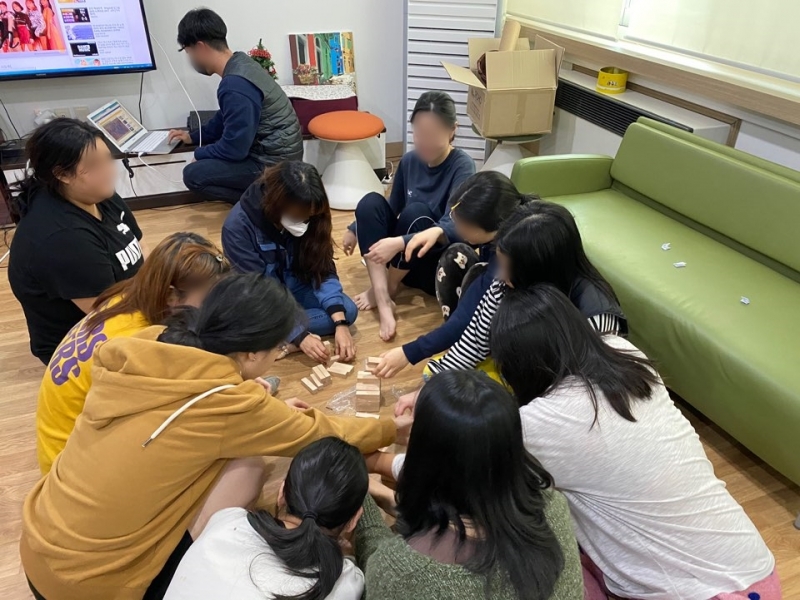 흥미진진 1.jpg